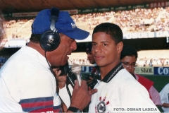 27.08.1995 - CRU 2 X 0 CORINTHIANS - Foto de Osmar Ladeia (12)