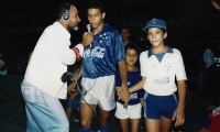 CRU 2 X 1 CAM 04.02.1995